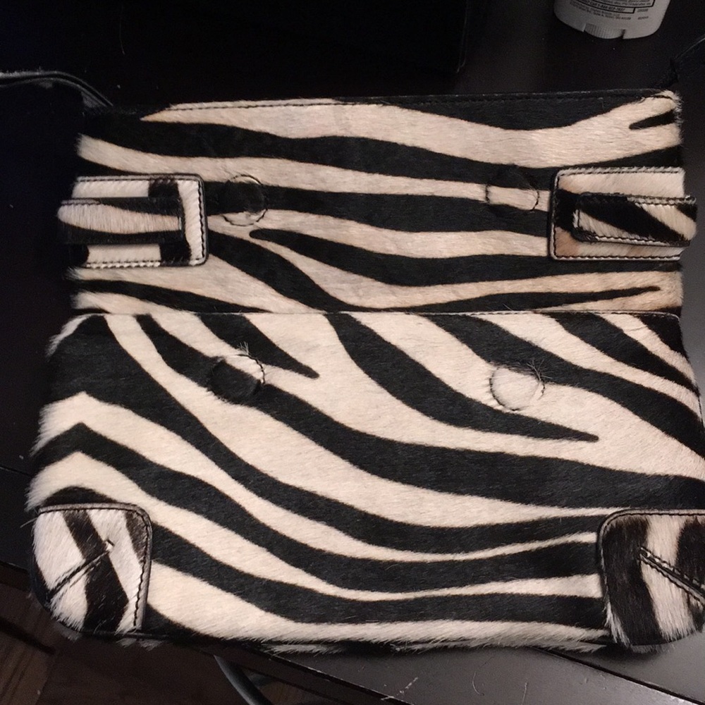 Clutch zebra